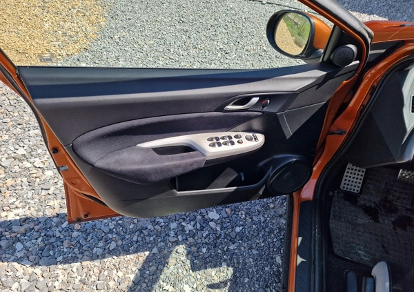 Honda Civic cena 18500 przebieg: 231000, rok produkcji 2009 z Brzesko małe 137